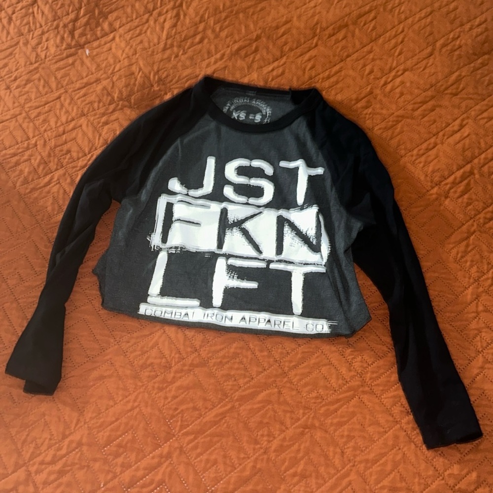 Combat iron crop shirt